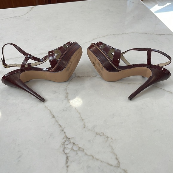 Colin Stuart Platform Sandal brown Patent - Picture 4 of 5